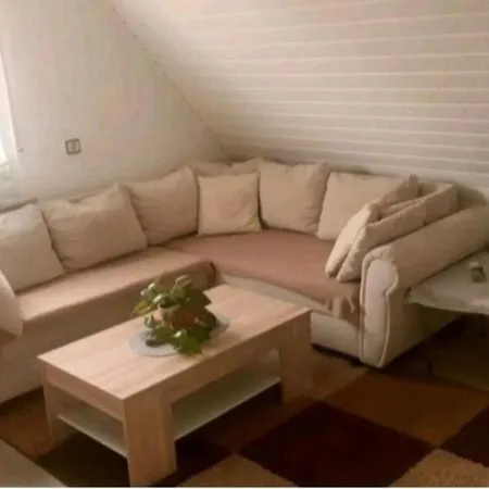 Ebel Apartment *